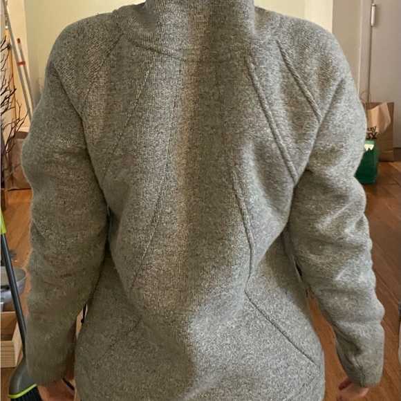 Women’s Northface North Face Sherpa Fleece Jacket - Picture 2 of 12